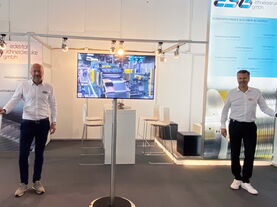 ESG Messestand mit Mitarbeitern